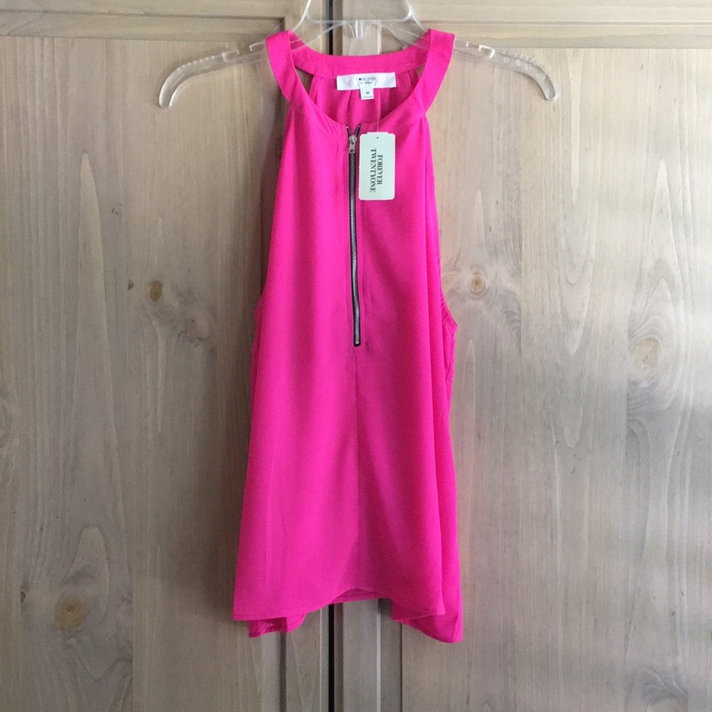 🆕Forever 21 Halter Tank Top w/ Zippered Front